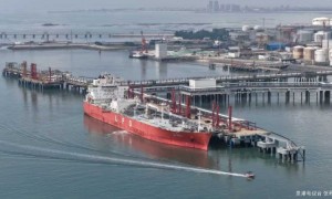 “船-港-厂”直输首航成功，中燃湄洲湾助力泉港C4产业链贯通